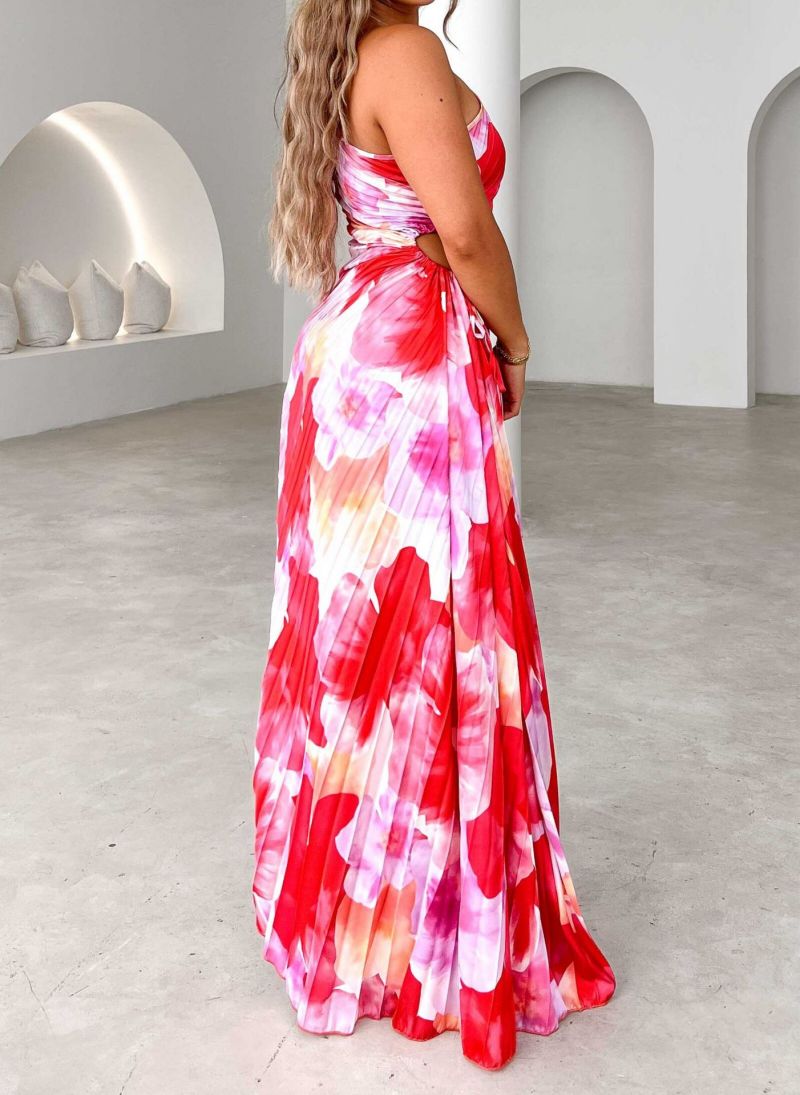 CATY™ | YOUR STATEMENT DRESS